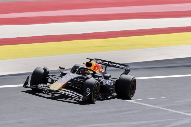 Drama na stazi Spa-Frankoršamp: Ferstapen trijumfovao preticanjem u poslednjem krugu!