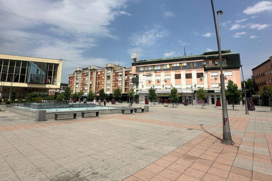 "Kao da sam ušao u vrelu rernu": U ovom gradu danas je izmereno čak 54 stepena! (FOTO)