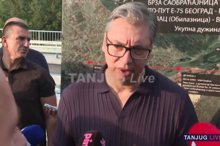 Vučić o najavljenom skupu blokadera u Rumi: Umoriće se ako budu morali da obiđu sve fabrike koje sam tu napravio