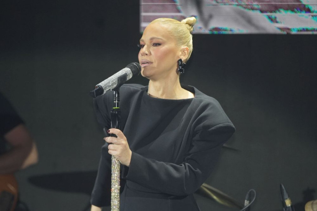 Nataša Bekvalac sa knedlom u grlu o ćerkinoj odluci da ode iz Srbije: Uopšte mi nije svejedno!