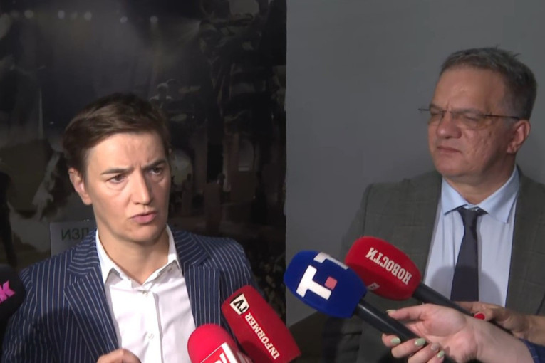 Brnabić obišla SKC: Izložba počinje danas, da građani vide u kom je stanju