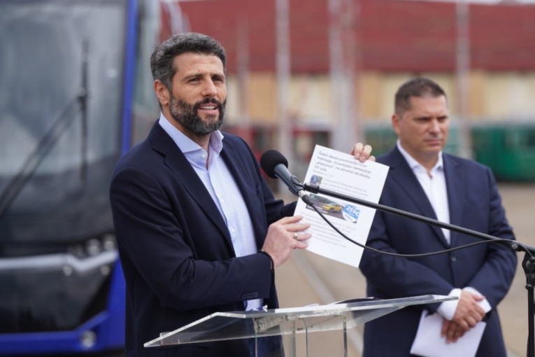 Novi tramvaji od sutra na šinama u Beogradu: Evo kako izgledaju (FOTO)