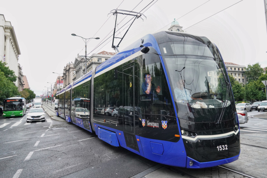 Noć haosa u Beogradu: Četiri udesa, dvoje teško povređeno, drama na obilaznici