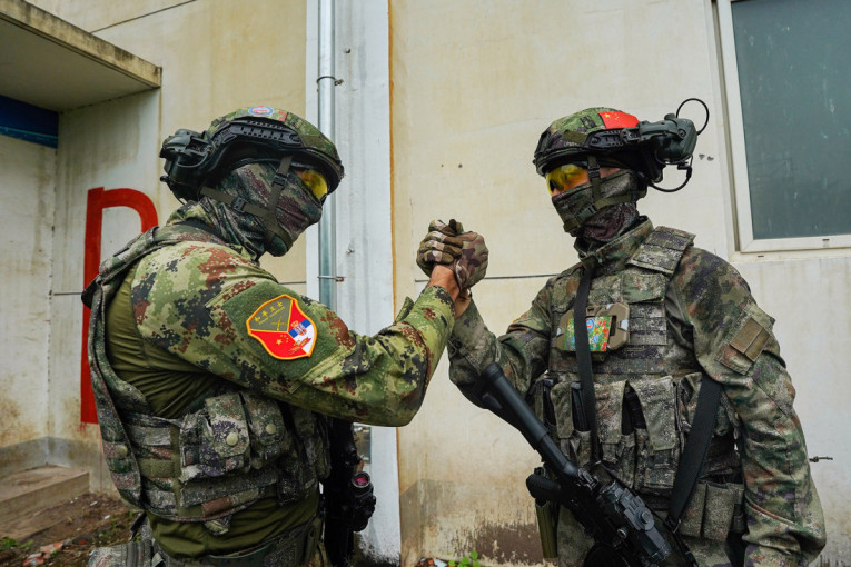 Specijalci Srbije u Kini: Naši elitni vojnici rame uz rame sa kineskim komandosima! (FOTO)