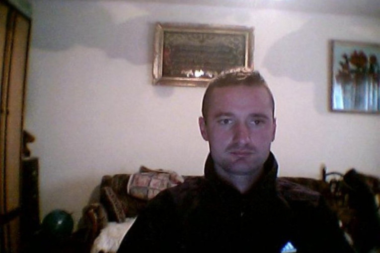 Psovao srpsku majku na nasilnom protestu u Novom Pazaru: Elvedin (22) pred sudom priznao sve!