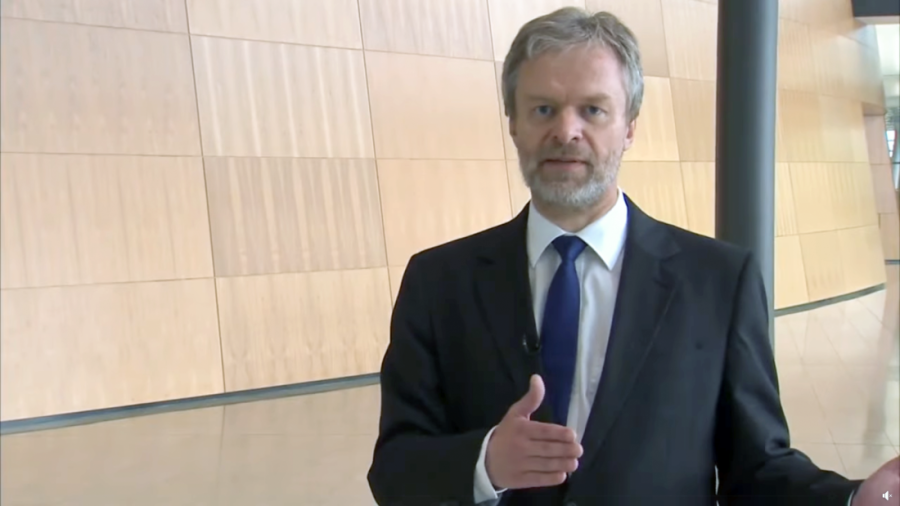 Seksualni skandal trese diplomatiju! Austrijski ambasador uhvaćen iza “eksplicitnog bloga”