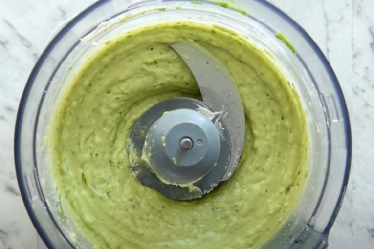 Samo šest sastojaka za savršen umak: Ajoli od avokada spreman za nekoliko minuta (RECEPT)
