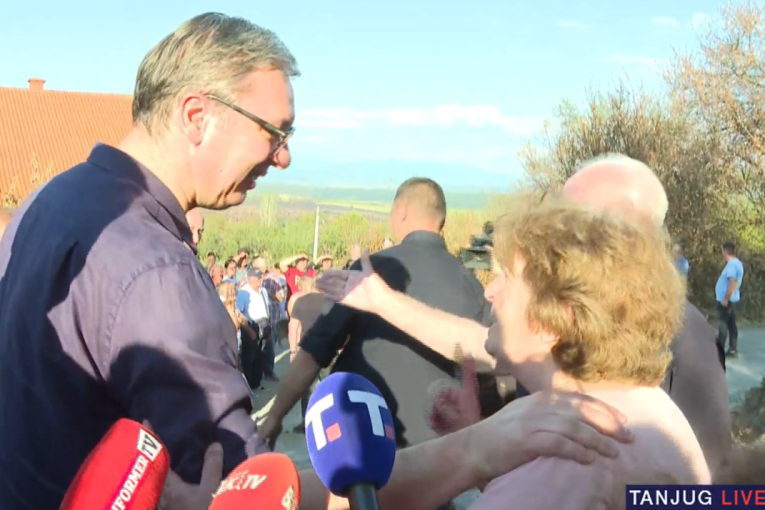 Otadžbina nam je ugrožena, moramo da se branimo! Vučić u Žitorađi: Najavio pomoć narodu, govorio o presudi Dodiku i ponašanju tužilaštva