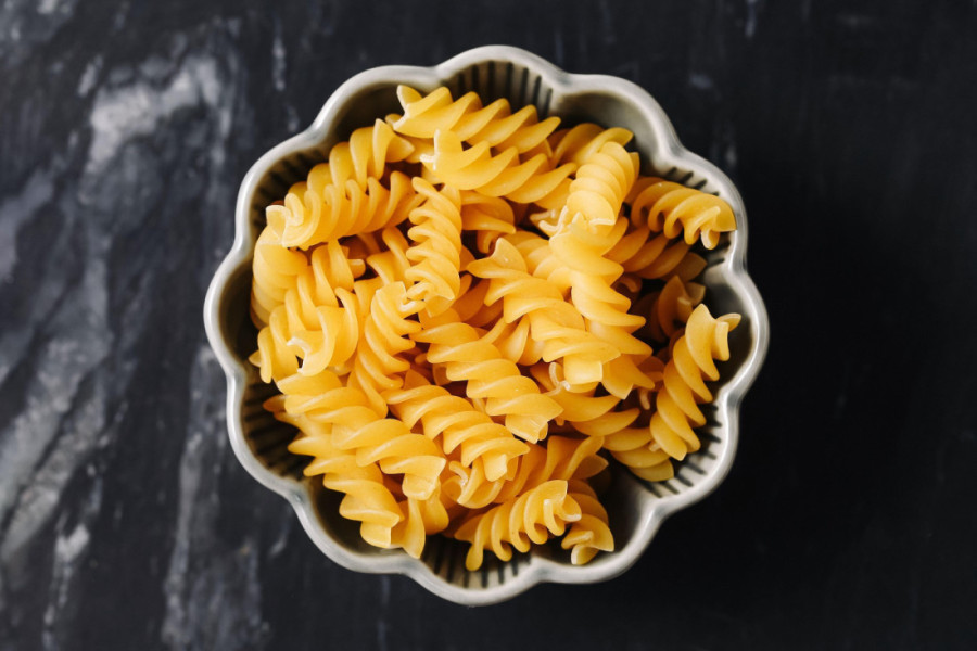 Zašto profesionalni kuvari preskaču testeninu u obliku mašnice? Kad čujete razlog, ni vi je više nećete kupovati