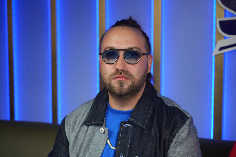 Prvi snimci Raste u javnosti nakon hapšenja: Evo kako je reagovao na pitanje o policiji (VIDEO)