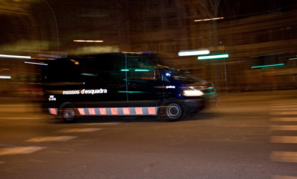 Pao klan koji je drogu slao poštom: Trag vodio do istog prezimena!