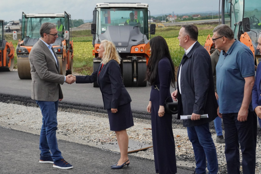 Predsednik Vučić: Sledeće godine cela Mačva i Podrinje biće premreženi brzim saobraćajnicama