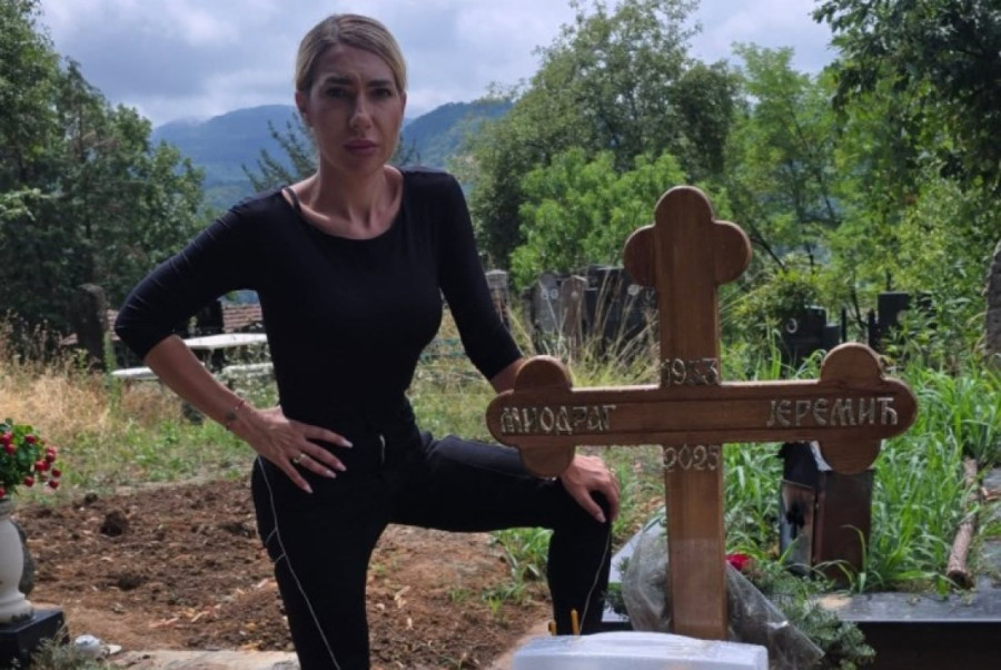 "Tad sam mrtvog oca videla..." Jovana Jeremić: Izgubila sam jedinu osobu koja me je štitila u ovom je*enom životu