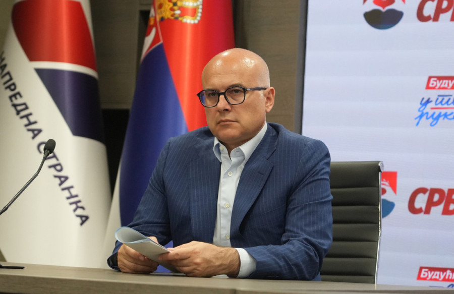 Srbiju nisu slomili ni Austro-ugari, ni Nemci, a kamoli blokaderi! Srpska trobojka je za naš narod svetinja! (VIDEO)