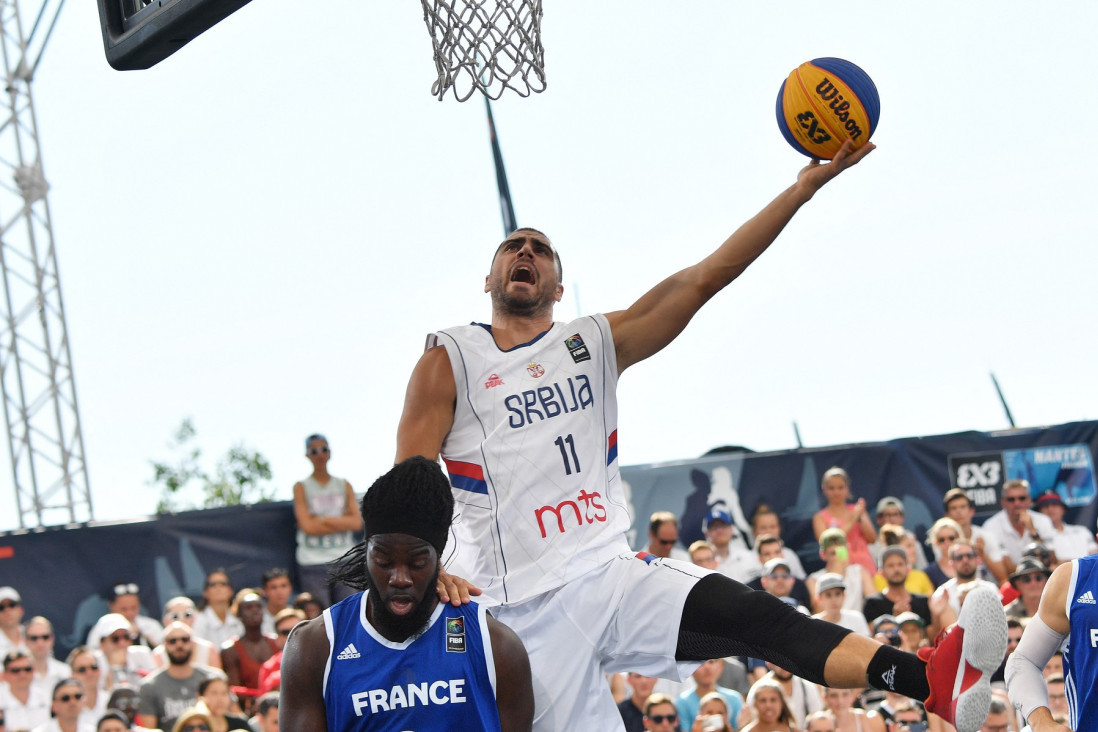 Kamp srpske basket legende počeo sa radom – potpuno besplatan, a treninzi kao u Americi!