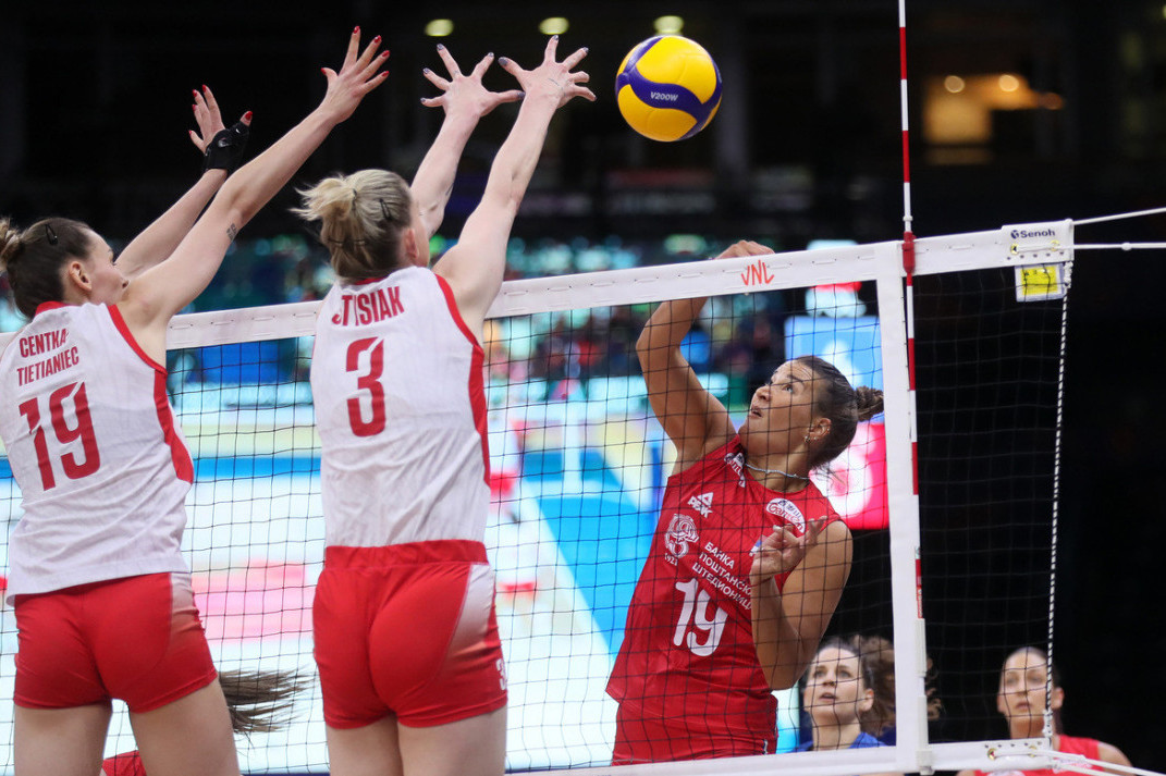 Srpskim odbojkašicama malo i 2:0! Novi poraz od Turske pred SP!