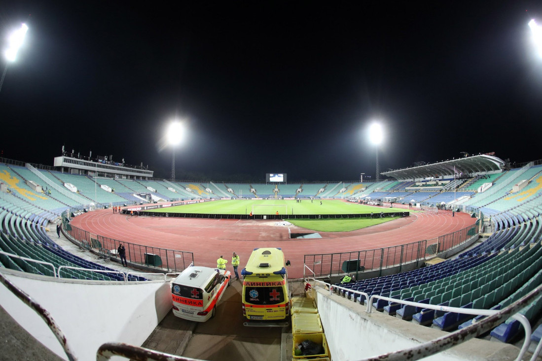 Trener pronađen mrtav! Užasna slika pored fudbalskog stadiona u komšiluku!