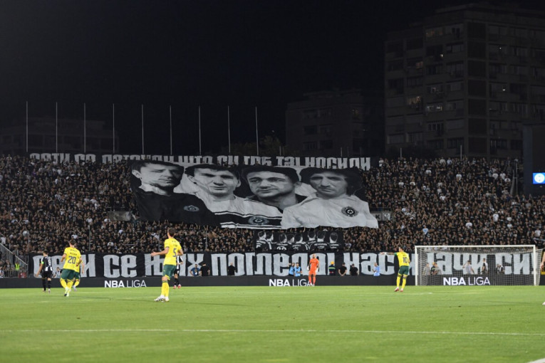 Partizan se sam ubio protiv Hibernijana! Škoti odneli dva gola prednosti iz Humske! (FOTO/VIDEO)