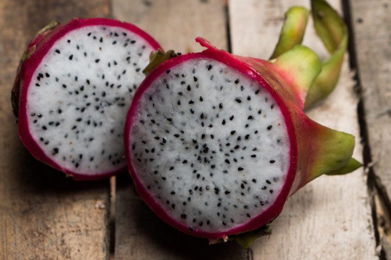 Baš se počastio! Čovek platio jednu voćku više od 10 evra, pa podelio šok na internetu - da li sam ja lud? (FOTO)