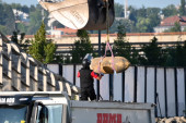 Uklonjena bomba kod Beograda na vodi: Ovako je akcija izgledala, Dačić otkrio šta su naredni koraci (FOTO/VIDEO)