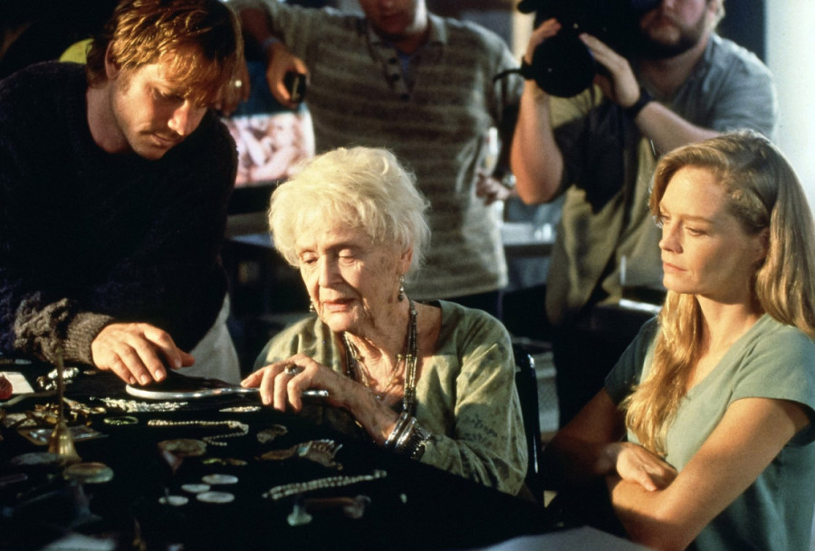 Stara Rouz u "Titaniku" je sve rasplakala, a mnogi su zbog nje godinama u zabludi: Ko je zapravo ona?