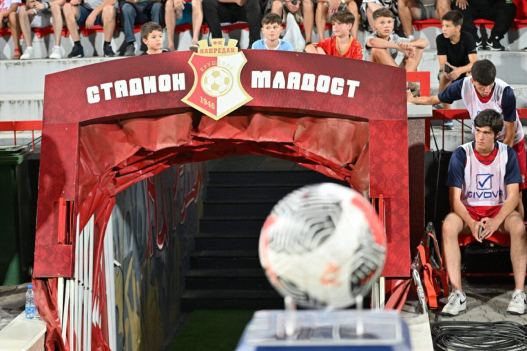 Napredak predstavio novog trenera: U ovom trenutku potreban nam je iskusan, ali i ambiciozan stručnjak sa vizijom (FOTO)