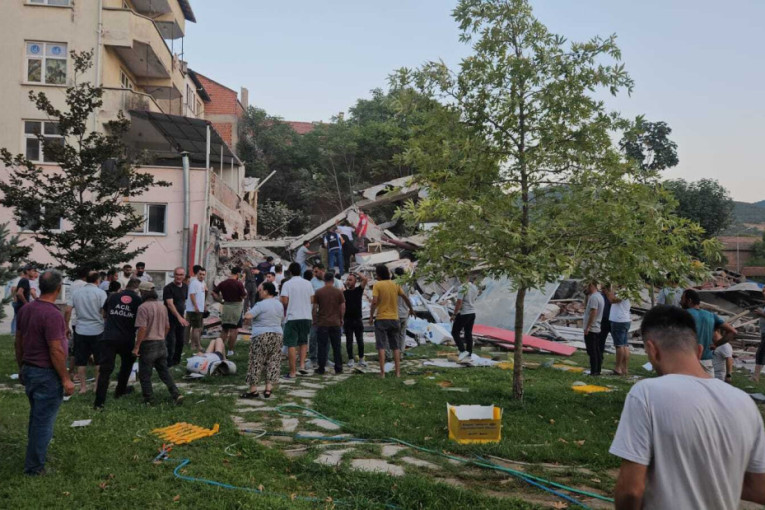 Snažan zemljotres pogodio Tursku!