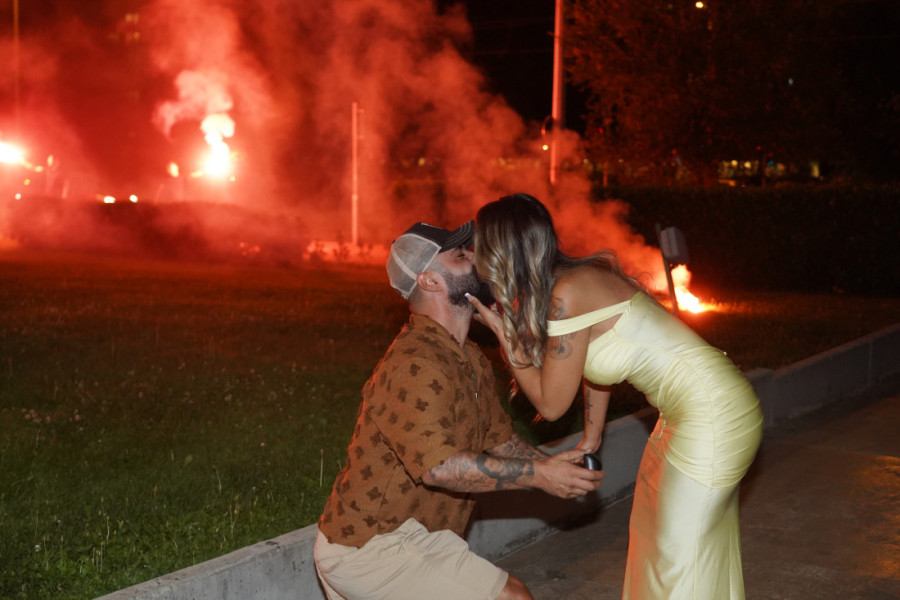 Aneli Ahmić prvi put o veridbi: Ne krije radost! (FOTO)