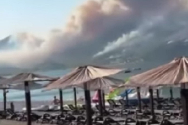 Vatrena stihija u Turskoj, Španiji i Portugalu – evakuacije, zatvaraju se aerodromi, putevi...