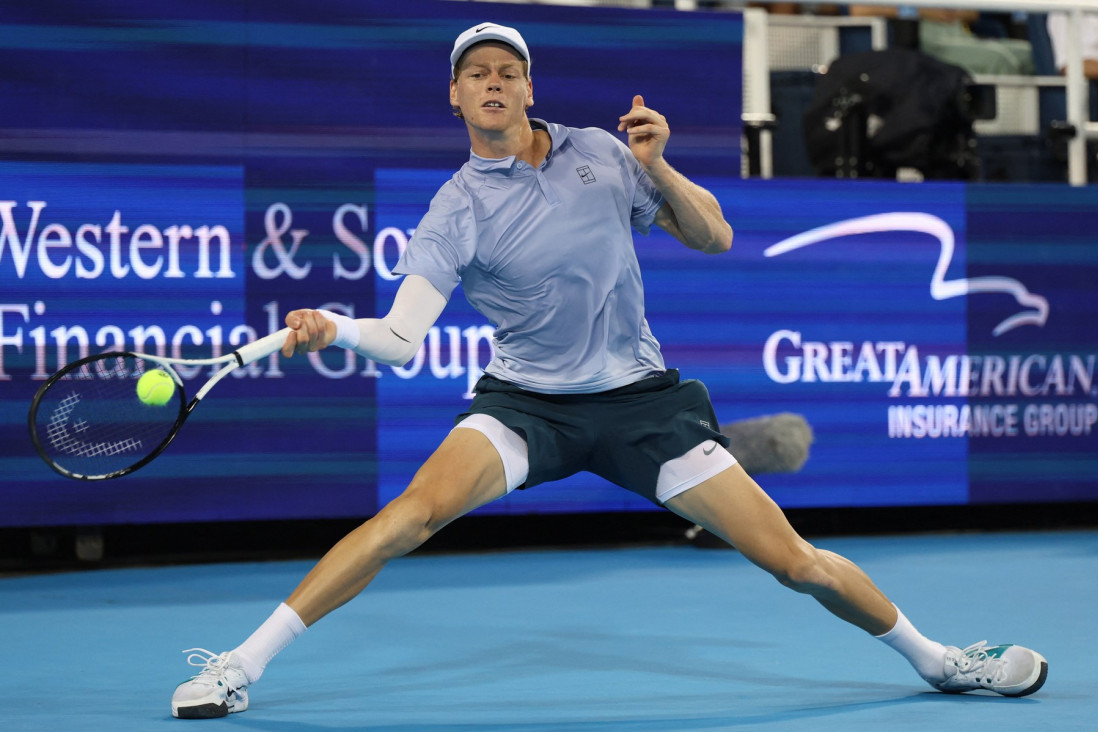 Siner nastavio put ka tronu Sinsinatija! Italijan bez izgubljenog seta do osmine finala!