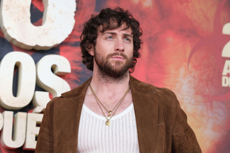 Aron Tejlor-Džonson ponovo u igri za novog Bonda: Otkriven nepoznat detalj o popularnom glumcu (FOTO)