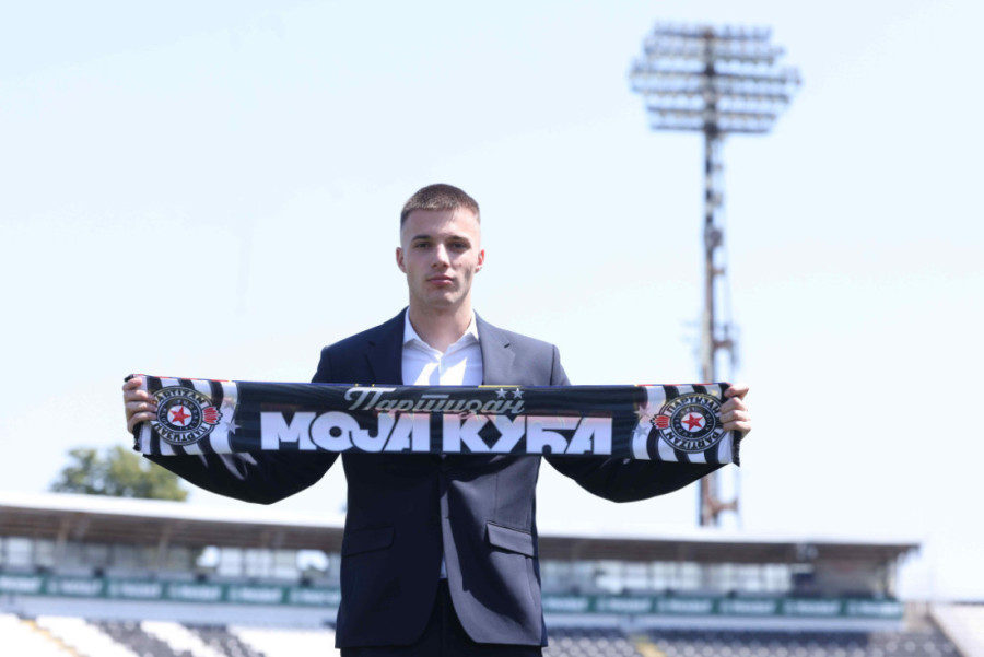 Gotov transfer u Humskoj! Roganović napustio Partizan, crno-beli se oprostili emotivnom porukom