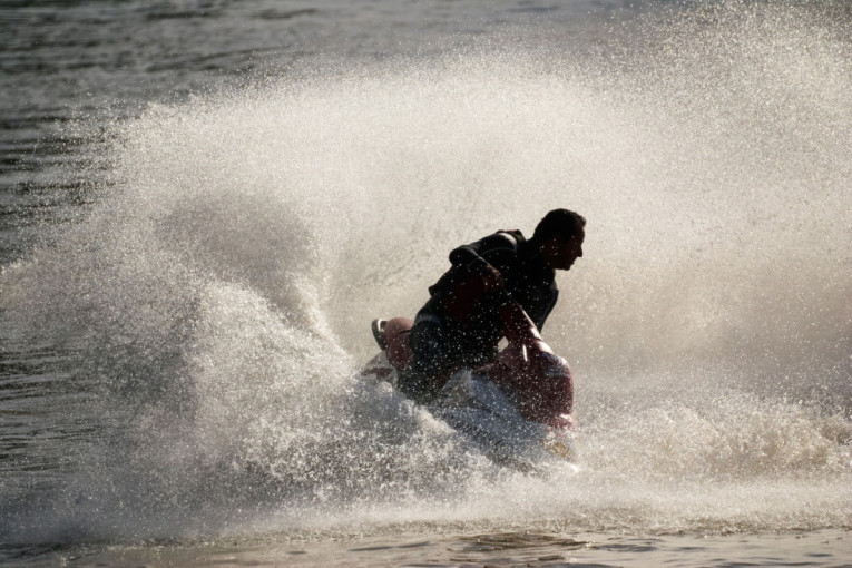 Ministar: Poljoprivrednicima isplaćeno 70 odsto subvencija, dovoljno hrane za Srbiju