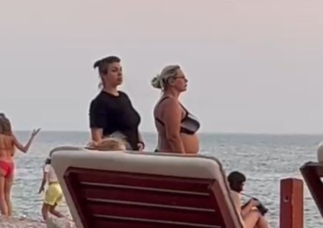 Miljana Kulić otišla pod nož: Sva otečena i crvena, promenila lični opis! (FOTO)