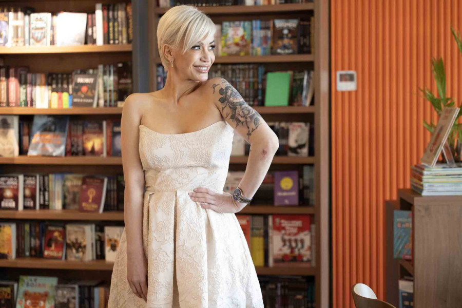 Dušica Jakovljević u bikiniju: Voditeljka se skinula i uživa za sve pare (FOTO)