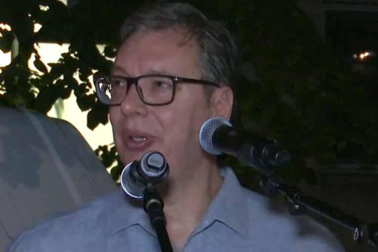 Vučić o divljanju blokadera: Rasturali su i uništavali pred sobom, oni su sinoć pokazali sve!