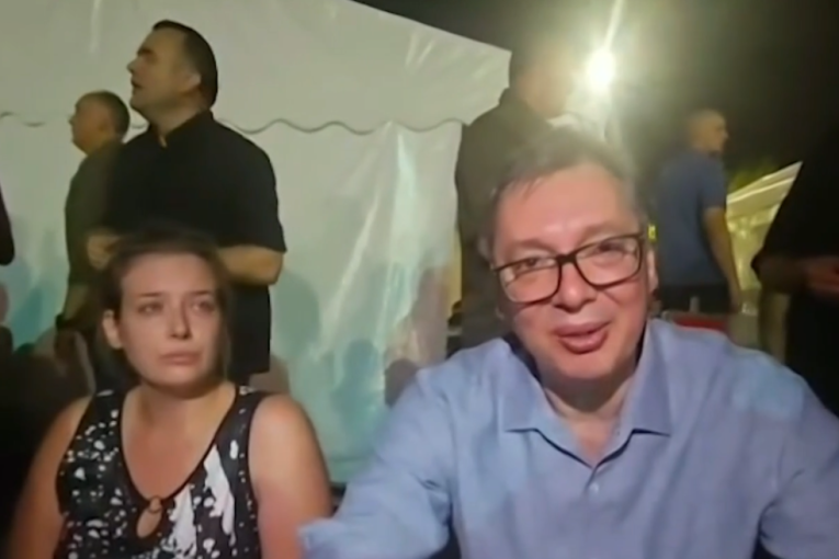 Ana Brnabić o nasilju blokadera: Naša poruka je jasna - nastavićemo da branimo Srbiju od fašista