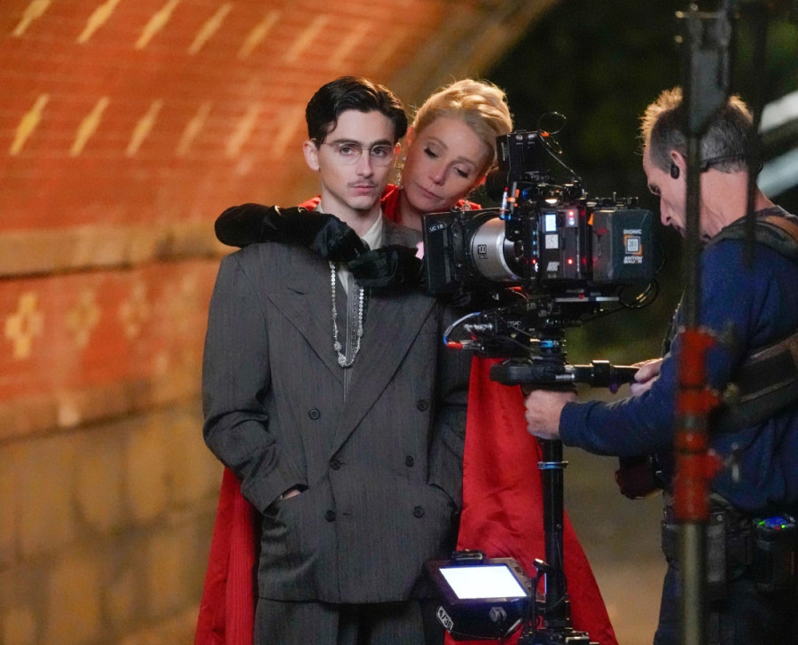 "Svi žele da pobede. On želi ceo svet": Timoti Šalame i Gvinet Paltrou u napetoj i strastvenoj istinitoj priči (VIDEO)