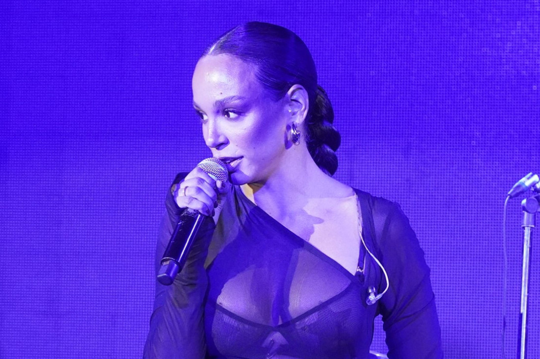 Ovakav trening se retko viđa! Veljko Ražnatović uskočio u svoj bazen, pa pokazao kako vežba! (FOTO)