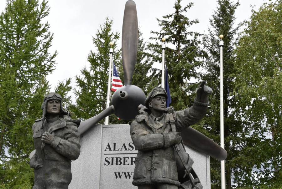 Ruski i američki vojnik rame uz rame na Aljasci: Iza svega stoji moćna priča (VIDEO/FOTO)