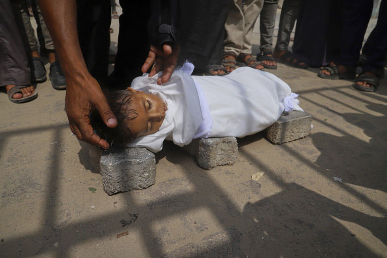 Jezivi podaci iz Gaze: Svakog meseca strada više od 500 mališana