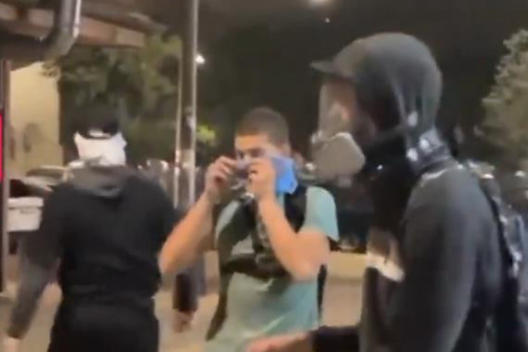 Piklja širio blokaderske laži! Pravio paniku o navodnoj smrti demonstranta