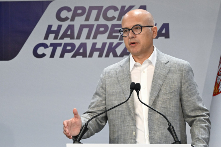 Predsednik Vučić stigao u Peking: Sastaće se sa Sijem i Putinom (FOTO/VIDEO)