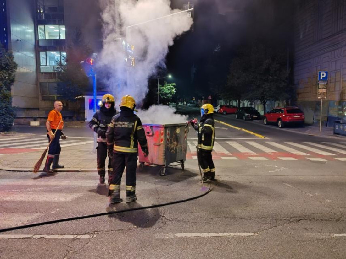 Evropo, gde si nestala? Vučević se zapitao zašto ne reaguje Brisel dok se razaraju prostorije SNS-a (VIDEO)