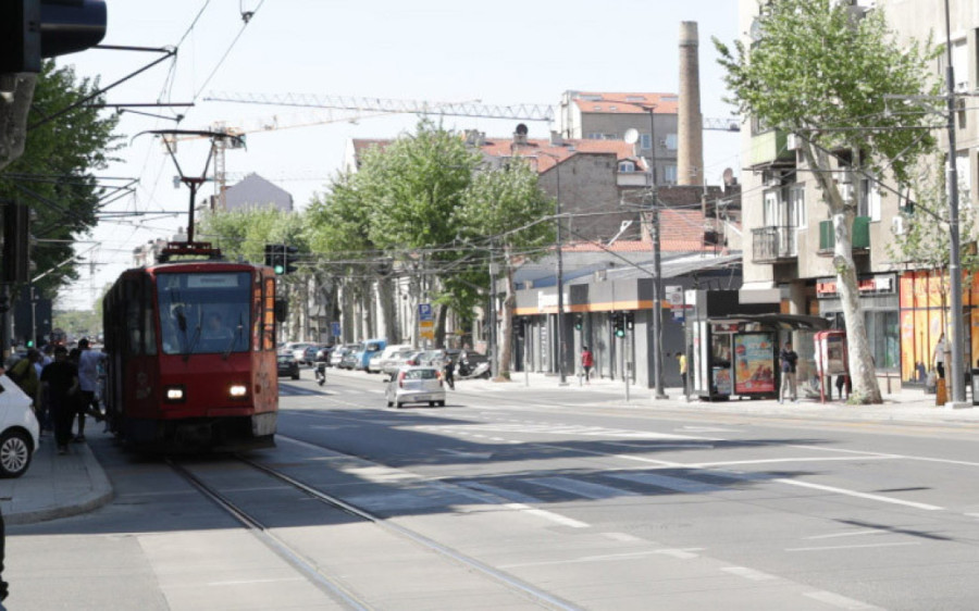 Već 98 godina kruži Beogradom: Čuvena „dvojka“ pamti generacije, a njen krug krije posebnu priču