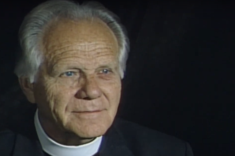 Skandal! Pohotni pastor dobio dete sa ženom rođenog brata, imao brojne afere sa vernicama!