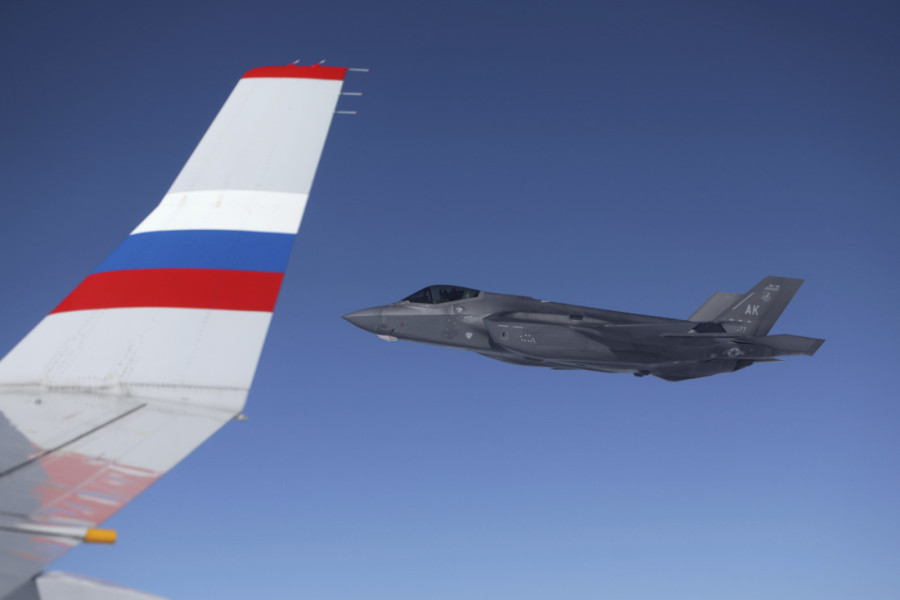 Završeni istorijski pregovori: Lideri napuštaju Aljasku, američki lovci F-22 ispratili Putinov avion (VIDEO/FOTO)