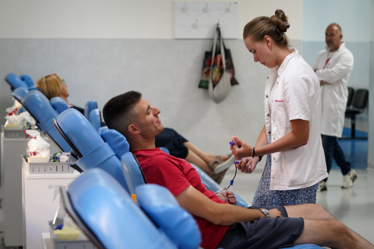 Upaljena crvena lampica: Upućen hitan apel, zalihe na minimumu (VIDEO)