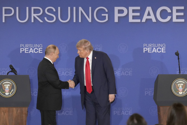 Trampov rejting skočio nakon sastanka sa Putinom