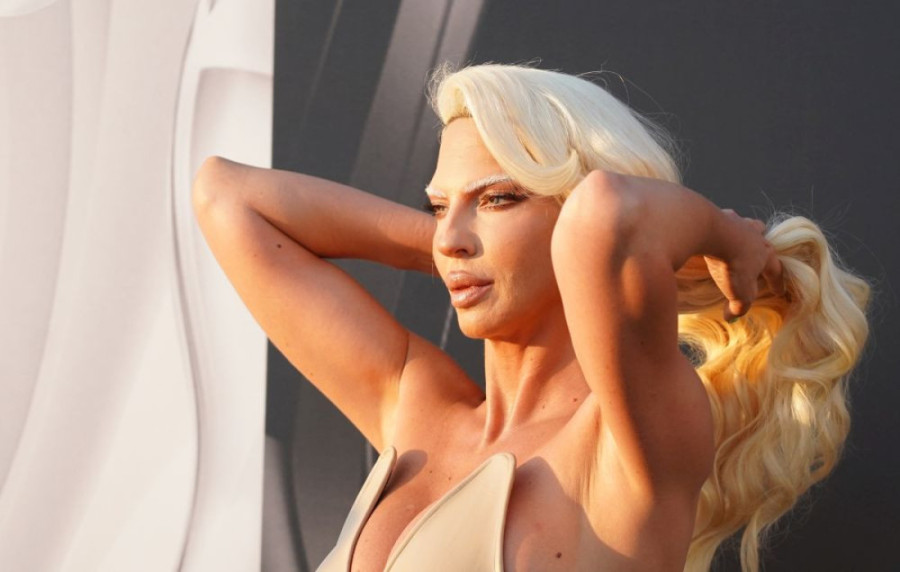 Jelena Karleuša u podlivima nakon koncerta u Loznici: Javno se požalila (FOTO)